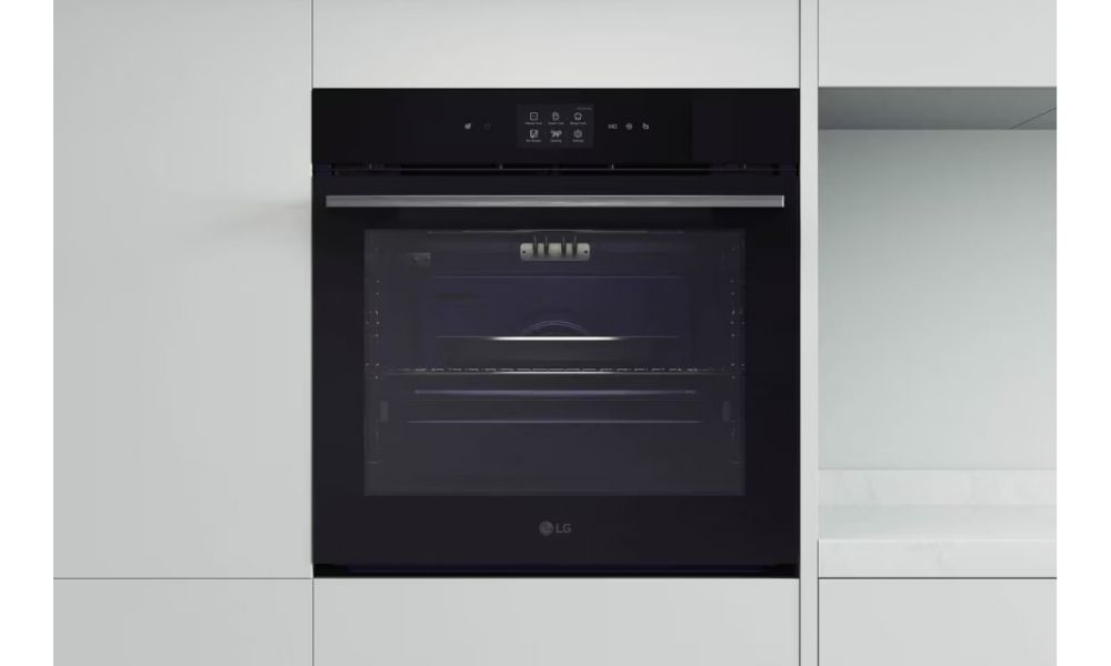 LG InstaView Oven WSED7667M  76 Litres  InstaView™  EasyClean™  LG ThinQ™  Black